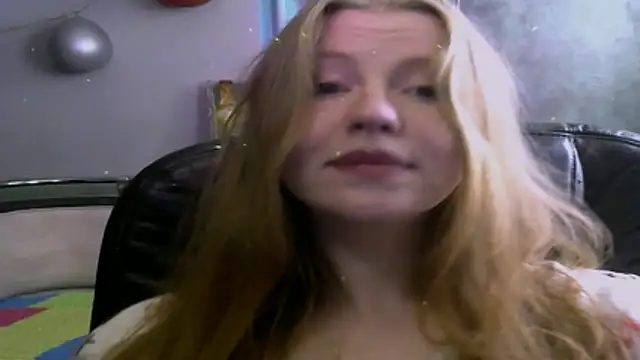 Snapshot of Space_Girls_699 chatting on 05.20.26 Space Girls 699 online show from 05.20.26