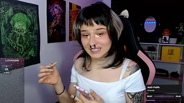 neena nyx  online show from 05.12.26
