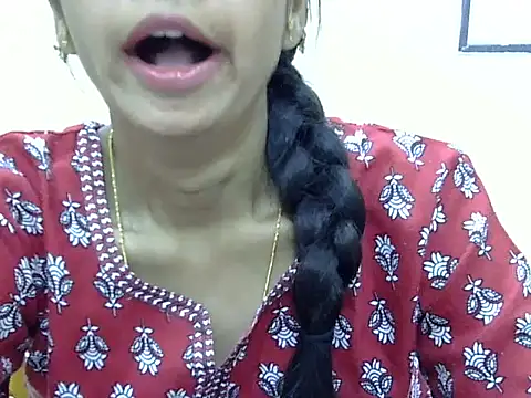 Kulsum S online show from 05.06.26