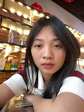 Lyn-be99 online show from 03.27.26