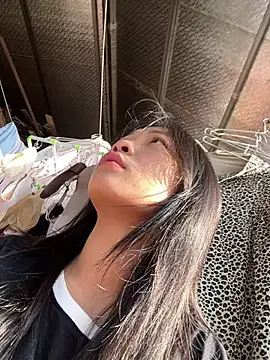 Lyn-be99 online show from 03.30.26