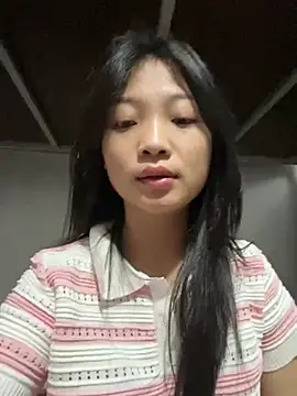 Lyn-be99 online show from 04.17.26