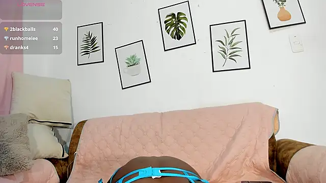 DomenicaW online show from 02.26.26