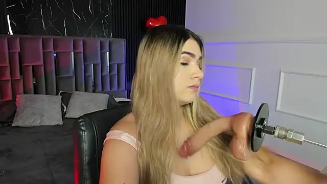 Liiahfontaine online show from 02.20.26