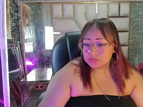 Shara Oz online show from 02.21.26