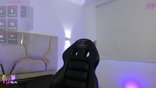 TINY TAY online show from 02.16.26