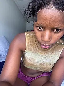 Snapshot of PrimaDonnaxx chatting on 02.06.26 PrimaDonnaxx online show from 02.06.26