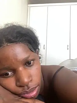 Snapshot of PrimaDonnaxx chatting on 02.08.26 PrimaDonnaxx online show from 02.08.26