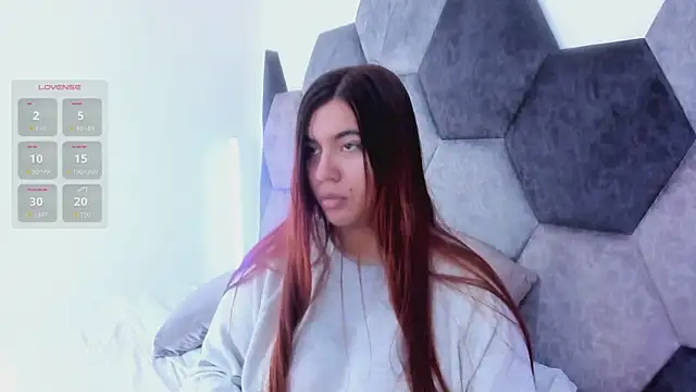 DulceJones online show from 02.02.26