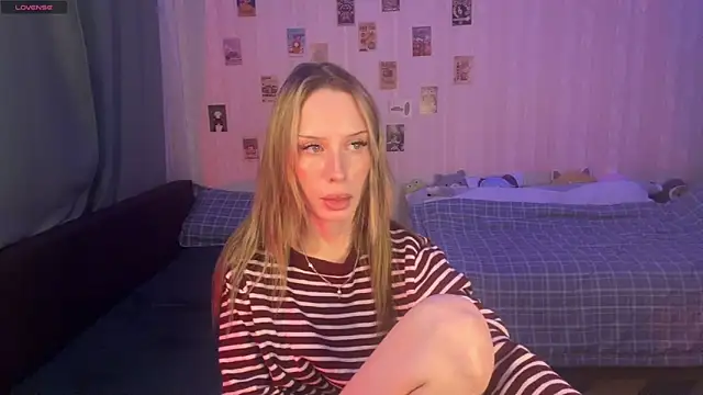 DellaCampbell online show from 04.29.26