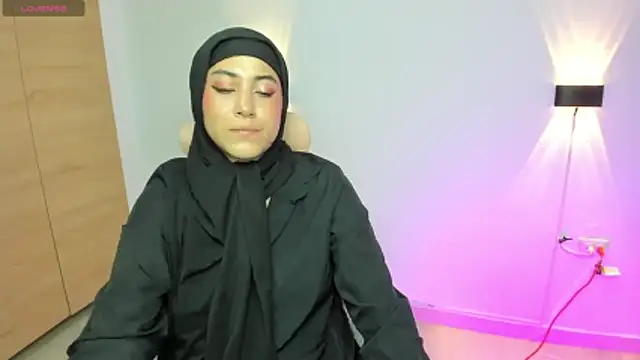 LAY LA  online show from 04.14.26