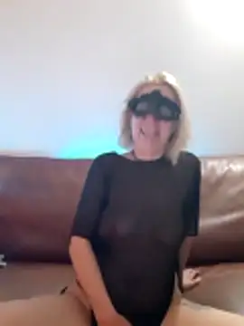 Snapshot of Marusha_ chatting on 02.01.26 Marusha online show from 02.01.26