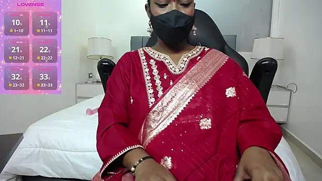 kavya suri  online show from 02.12.26