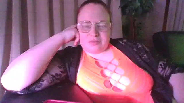 Sarahtjeuh  online show from 03.11.26