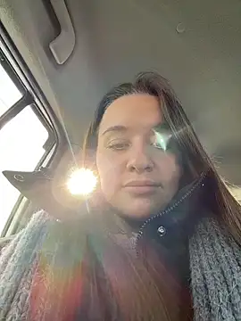 Snapshot of KishaMur chatting on 02.28.26 KishaMur online show from 02.28.26