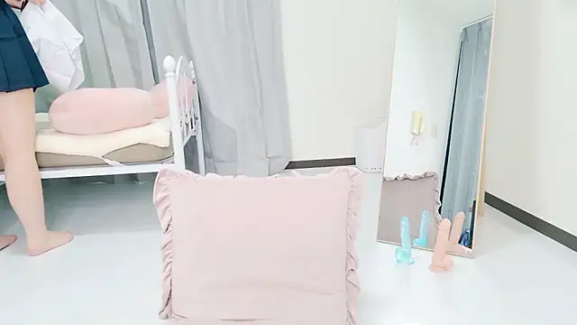 Snapshot of VIO_JP chatting on 04.04.26 VIO JP online show from 04.04.26