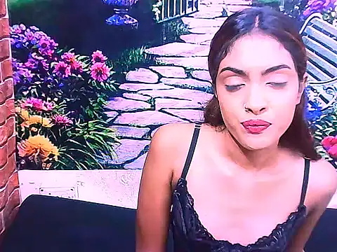 Snapshot of IndianPretty14u2Luv chatting on 02.19.26 IndianPretty14u2Luv online show from 02.19.26