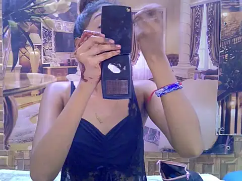 Snapshot of IndianPretty14u2Luv chatting on 03.23.26 IndianPretty14u2Luv online show from 03.23.26