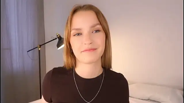 HellenSpelly online show from 02.15.26