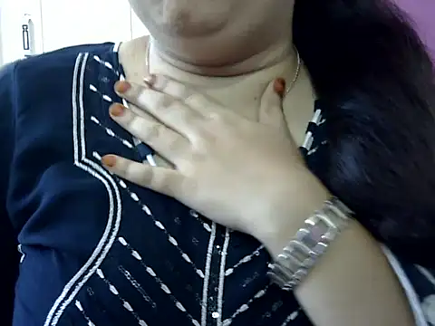 Cute Aliyaa online show from 05.08.26