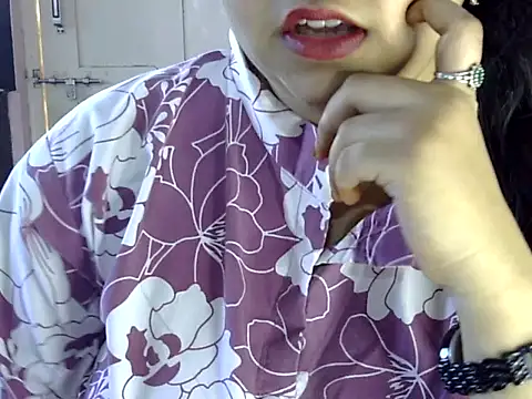 Cute Aliyaa online show from 05.30.26