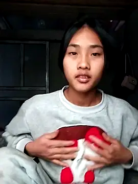 Snapshot of Hoa-tuylip chatting on 02.20.26 Hoa-tuylip online show from 02.20.26