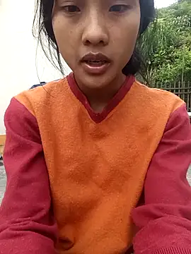 Snapshot of Hoa-tuylip chatting on 04.29.26 Hoa-tuylip online show from 04.29.26