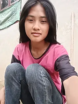 Snapshot of Hoa-tuylip chatting on 05.22.26 Hoa-tuylip online show from 05.22.26