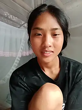 Snapshot of Hoa-tuylip chatting on 07.14.26 Hoa-tuylip online show from 07.14.26