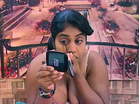 Snapshot of IndianDiva27 chatting on 03.01.26 IndianDiva27 online show from 03.01.26