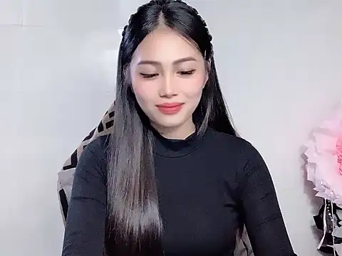 Thuy79 online show from 02.15.26