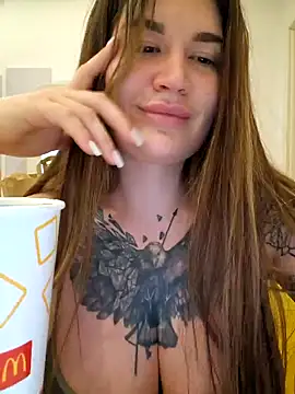 TattooGirlAlia online show from 02.08.25