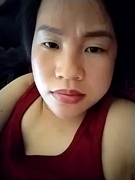 Snapshot of Lymimi chatting on 04.16.26 Lymimi online show from 04.16.26