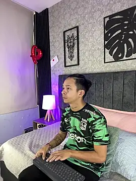 bliinkii and luka  online show from 03.29.26