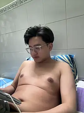 Kami Kazo online show from 02.05.26