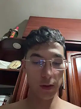 Snapshot of Cody_crown chatting on 03.26.26 Cody crown online show from 03.26.26