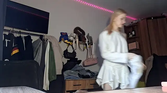 Snapshot of ChongTreece chatting on 02.06.26 ChongTreece online show from 02.06.26