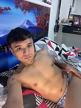 CreamKingg online show from 02.11.26