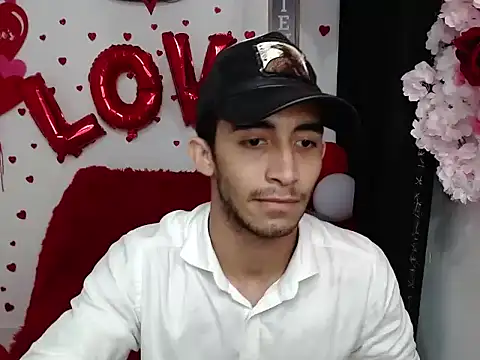 Snapshot of Caius_fox chatting on 02.15.26 Caius fox online show from 02.15.26