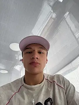 Dominik Souza online show from 04.11.26