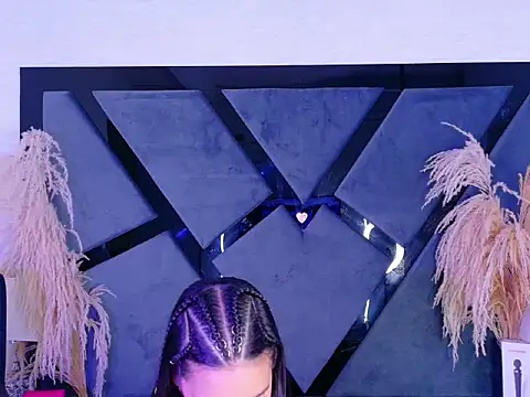 KylieWhitee online show from 03.25.26