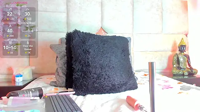 IsabelaRoman online show from 03.31.26