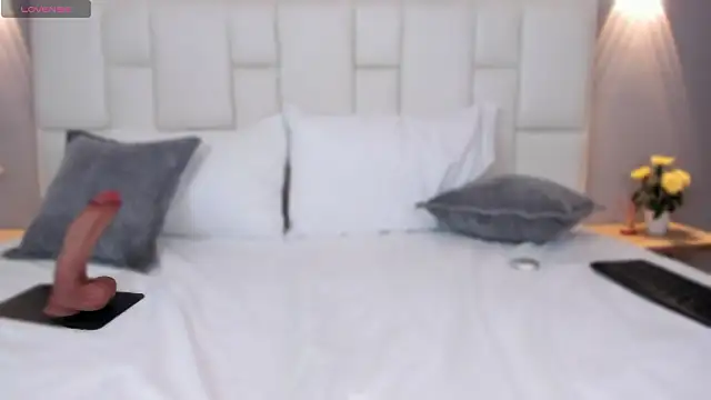 Snapshot of KataThonpson chatting on 02.04.26 KataThonpson online show from 02.04.26