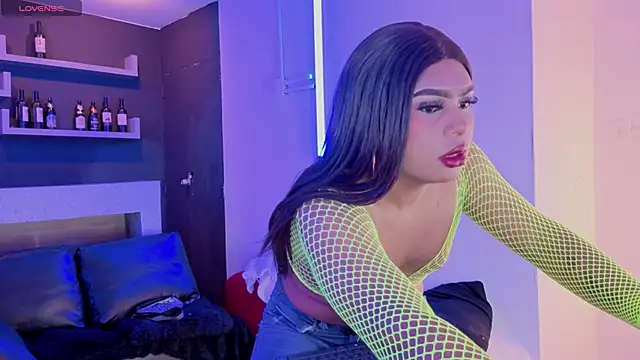 megara hott online show from 02.20.26