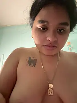 Snapshot of Aloyenita chatting on 02.01.26 Aloyenita online show from 02.01.26