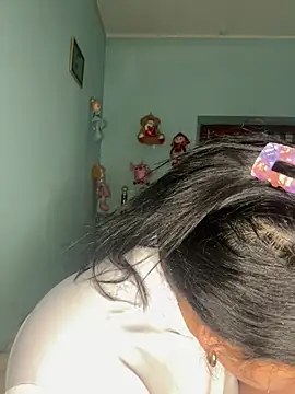 Snapshot of Aloyenita chatting on 02.21.26 Aloyenita online show from 02.21.26