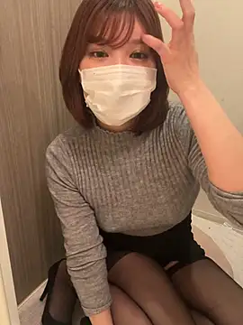 Snapshot of _3_mNm_3_ chatting on 04.01.26 3 mNm 3 online show from 04.01.26