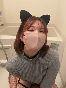 Snapshot of _3_mNm_3_ chatting on 04.05.26 3 mNm 3 online show from 04.05.26