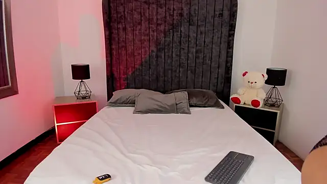 Zoe Banx online show from 05.23.26