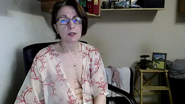 katemodel online show from 06.26.26